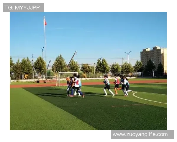 足球星球蛋糕创意制作教程 打造专属于你的甜蜜赛场梦想 足球星球蛋糕创意制作教程 打造专属于你的甜蜜赛场梦想