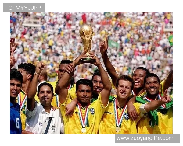 世界足球五大球星是谁 各自的传奇故事与成就解读 世界足球五大球星是谁 各自的传奇故事与成就解读